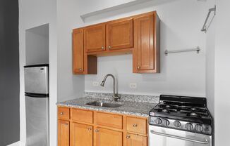 Studio, 1 bath, 305 sqft, $1,425, Unit 212