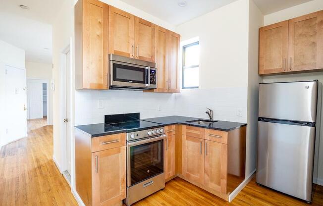 2 beds, 1 bath, $3,695, Unit 5-C