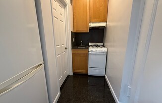 151 East 81st St