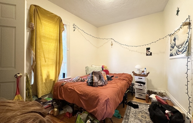 146 WEBSTER AVE