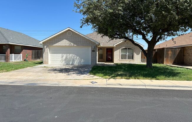 Beautiful Home in Plantation Oaks