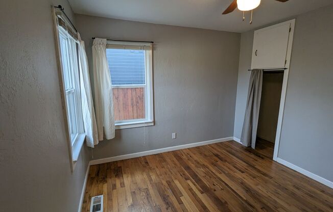 2 beds, 1 bath, $1,850