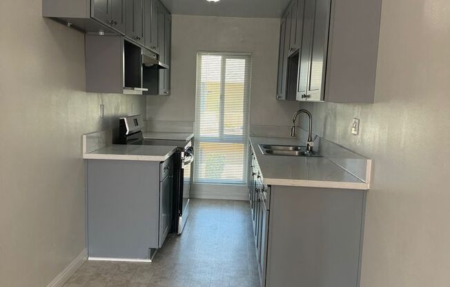 2 beds, 1 bath, 750 sqft, $2,150