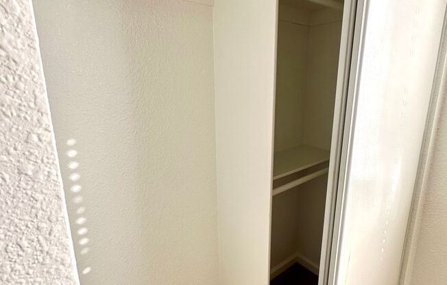 2 beds, 2 baths, 728 sqft, $2,875, Unit 23