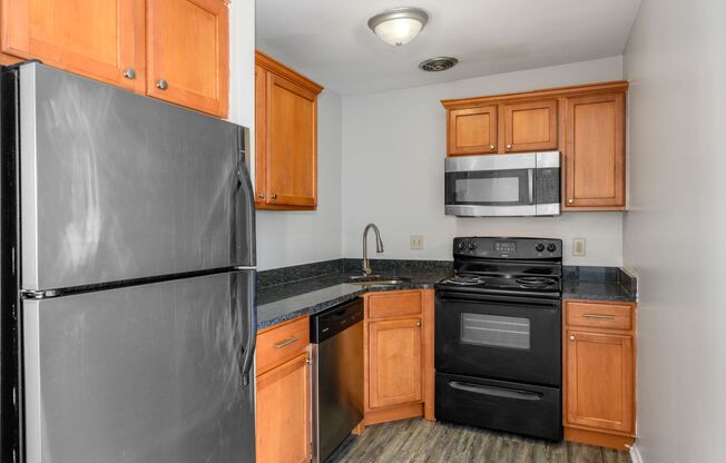 2 beds, 1 bath, $1,495, Unit 3505 8