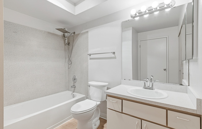 2 beds, 1 bath, 850 sqft, $2,350, Unit 104