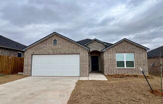 4 beds, 2 baths, $1,895