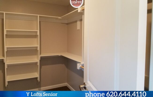 2 beds, 2 baths, 1,438 sqft, $1,100, Unit 113