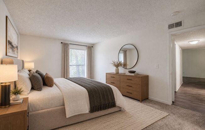 2 beds, 2 baths, 1,016 sqft, $1,195, Unit 2-13B