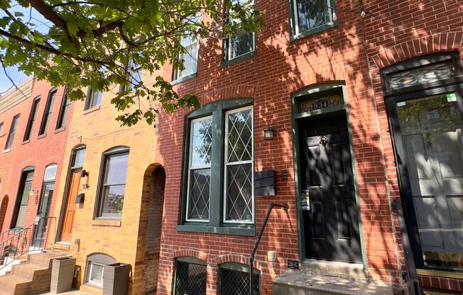 Charming 2Bed/2.5Bath Townhome in Canton