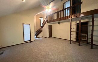 3 beds, 2.5 baths, $1,350