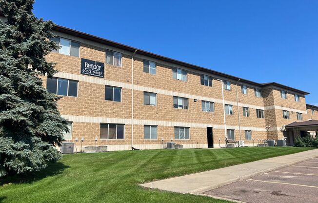 1 bed, 1 bath, 600 sqft, $765, Unit 307