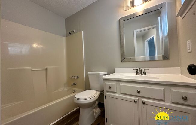 3 beds, 2 baths, $1,950