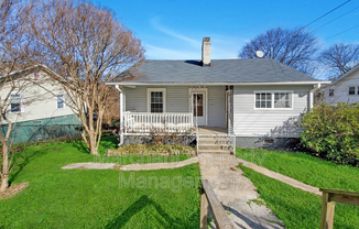 24 JONES ST