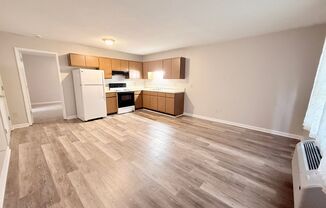 One Bedroom Apartment Located in the Center of it all!