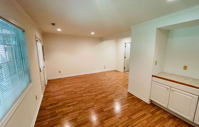 2 beds, 2 baths, $1,550