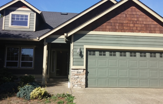 VIDEOTOUR: Gorgeous Home on Quiet Culdesac in Dallas. PETS WELCOME