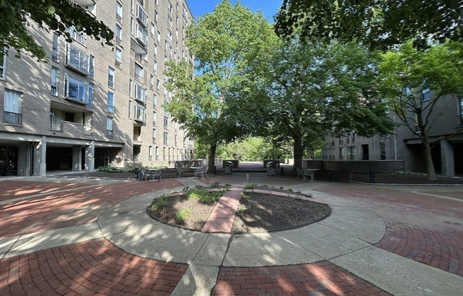 Studio, 1 bath, 500 sqft, $2,500, Unit 606