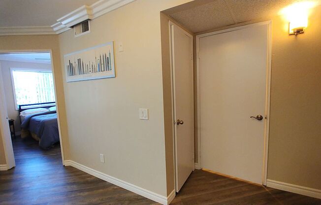 2 beds, 2 baths, 960 sqft, $2,895, Unit 101