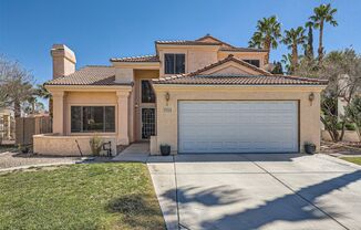 STUNNING HIGHLY REMODELED Home in Desert Shores Community!