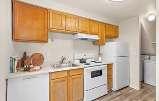 Welcome to Pacific Walk Townhomes in Lakewood, WA!
