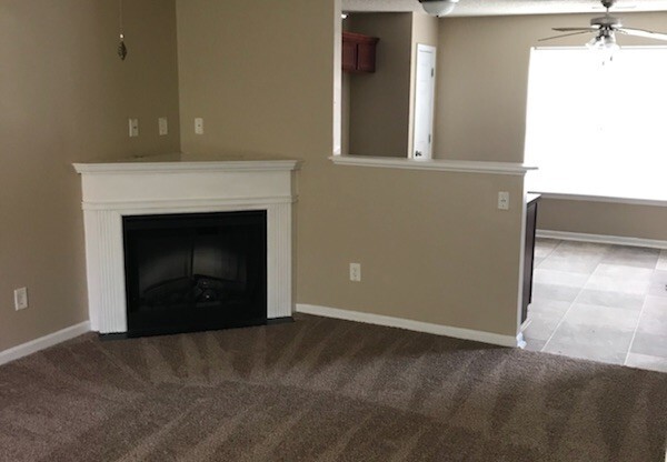 306 Lauren Dr: 2-story, 3BD, 2.5BA home with 1-car, attached garage. Conveniently located only minutes to I-85 access. Available July 2025!