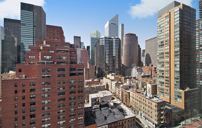 1 bed, 1 bath, 747 sqft, $6,695, Unit 15C
