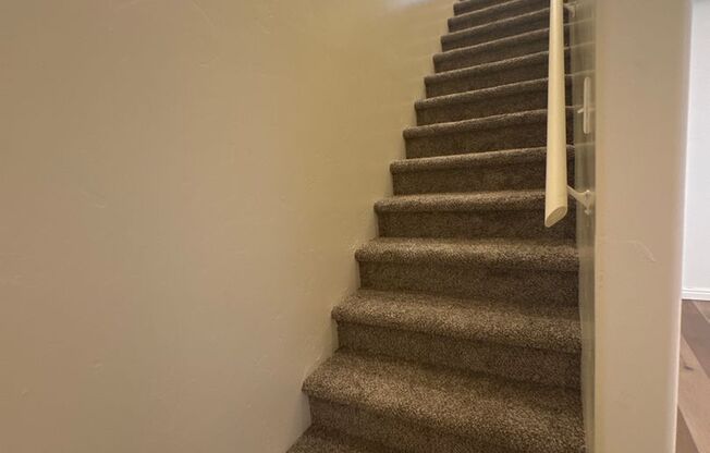 2 beds, 2 baths, 1,076 sqft, $1,350, Unit 9C