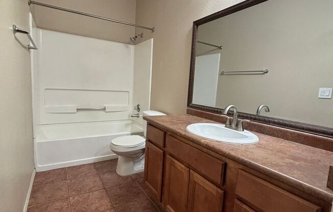 1 bed, 1 bath, $1,295, Unit # 3174