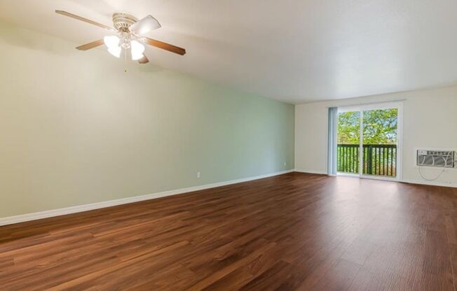 2 beds, 1 bath, 850 sqft, $1,500, Unit 28