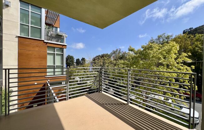 11715 Bellagio Rd Apt 305