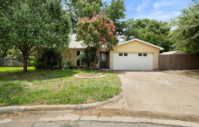 1900 LAVON CRK LN
