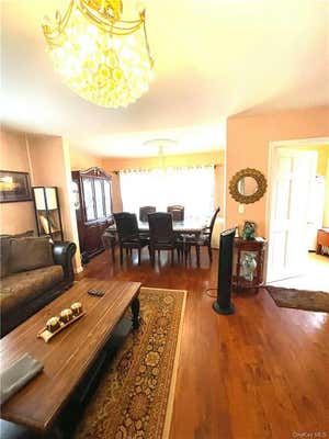 3 beds, 1 bath, 920 sqft, $3,750, Unit 1