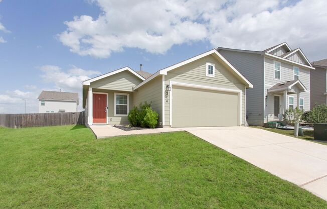 Beautiful 4 bedroom home in Rosillo Creek!! Available NOW!!!