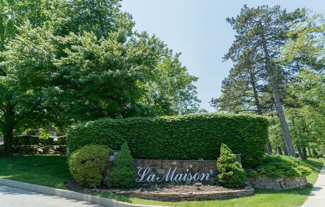 2 beds, 2 baths, 1,280 sqft, $2,650, Unit O-102- 2A LUXURY 2 Bedroom Residence