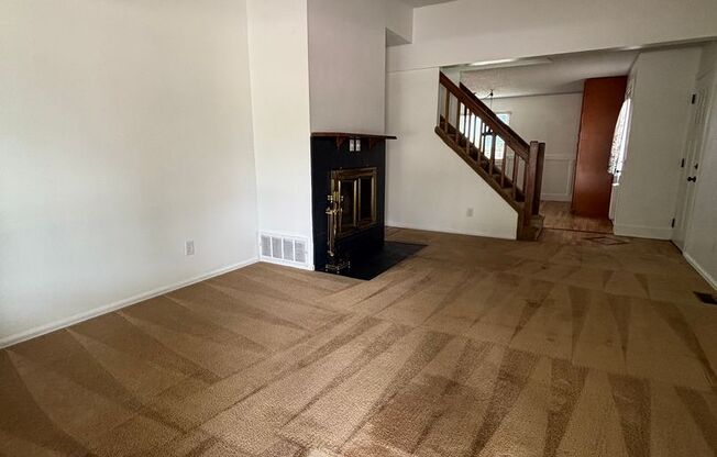 Single Family Updated 3 Bed 2 Bath - MileStone Real Estate Services