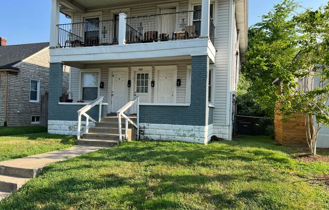 943 Central-2