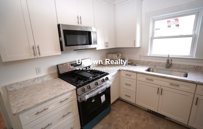 81 WAVERLY