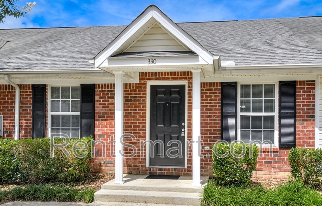 330 BEECH LN