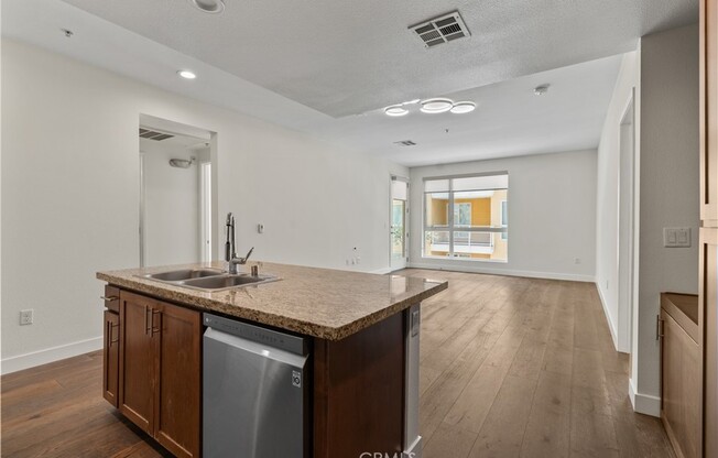 2 beds, 2 baths, 1,050 sqft, $3,500, Unit 351