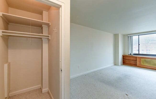 Studio, 1 bath, $1,495