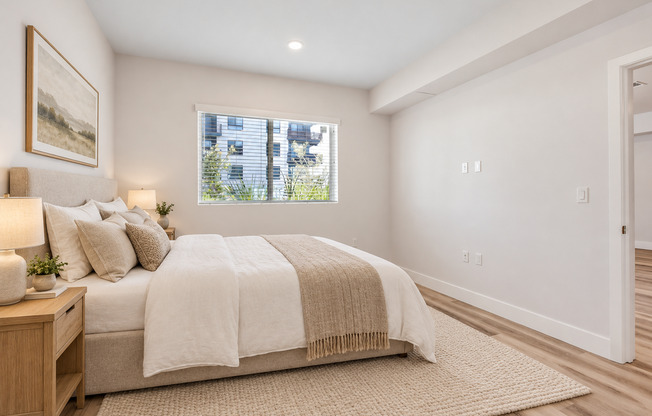 2 beds, 1 bath, 1,013 sqft, $2,815, Unit 203