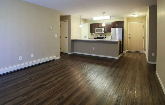 1 bed, 1 bath, 675 sqft, $1,015, Unit 311