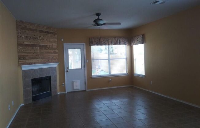 Great 3-Bedroom Home in South Austin