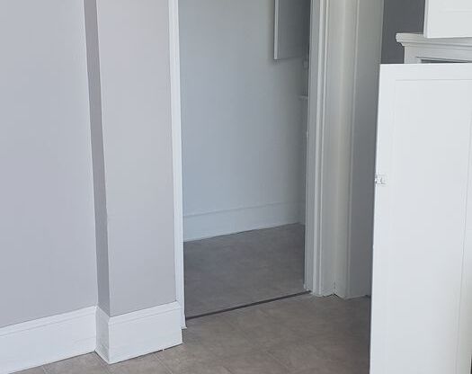 1 bed, 1 bath, 632 sqft, $950, Unit 107