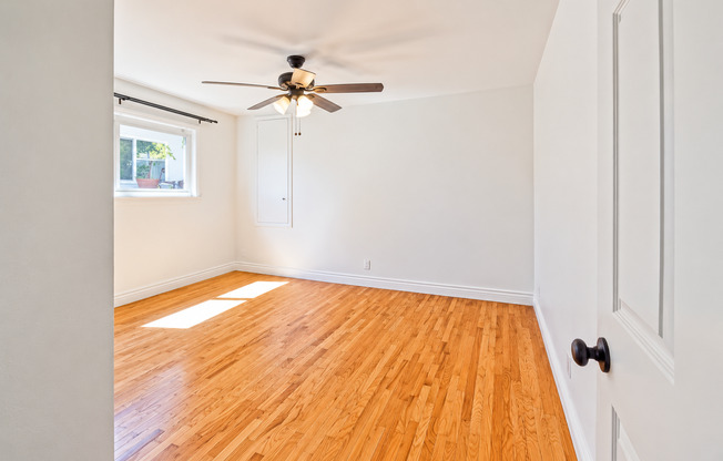 3 beds, 3 baths, 2,100 sqft, $3,750, Unit 3709