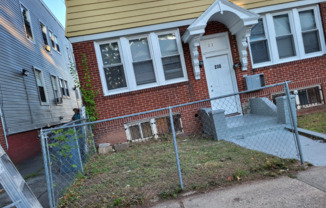 230 ALEXANDER ST