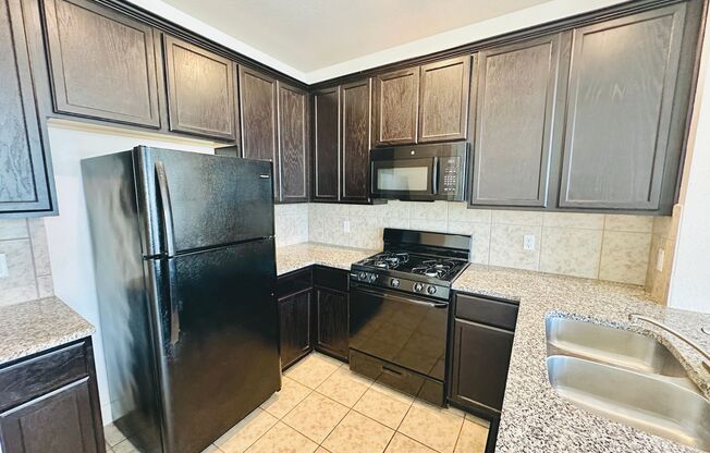 139 CREEKS - 2216