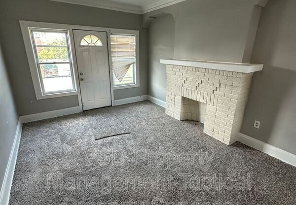 3285 E 143rd St Apt 3