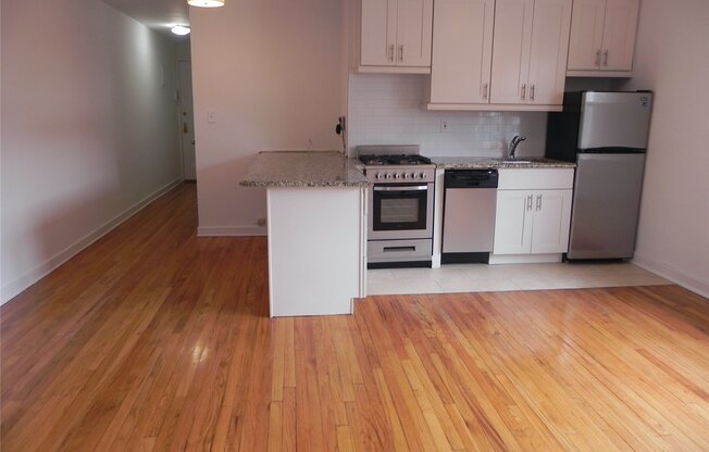 40 KNIGHTSBRIDGE RD